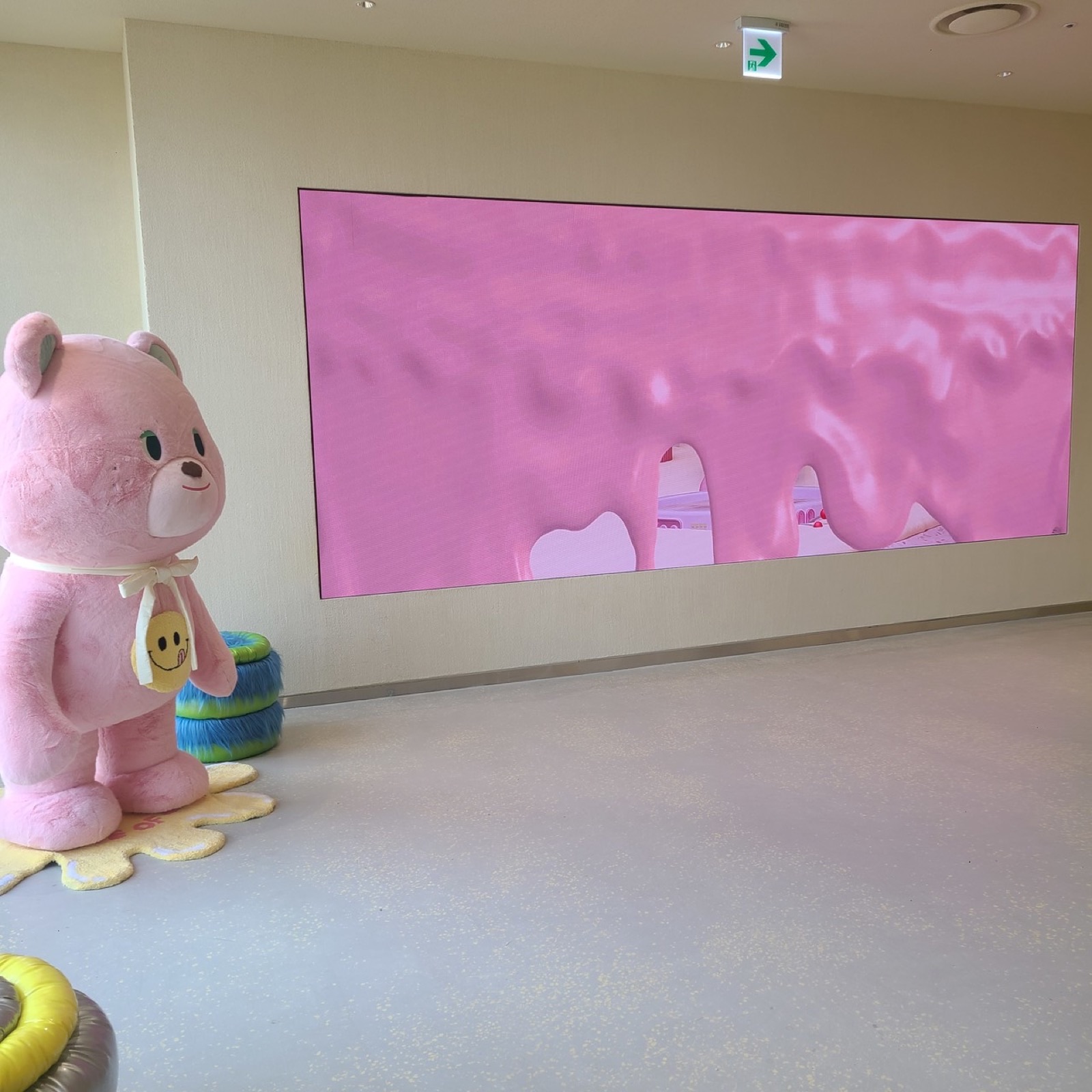 분홍 곰 슈가베어