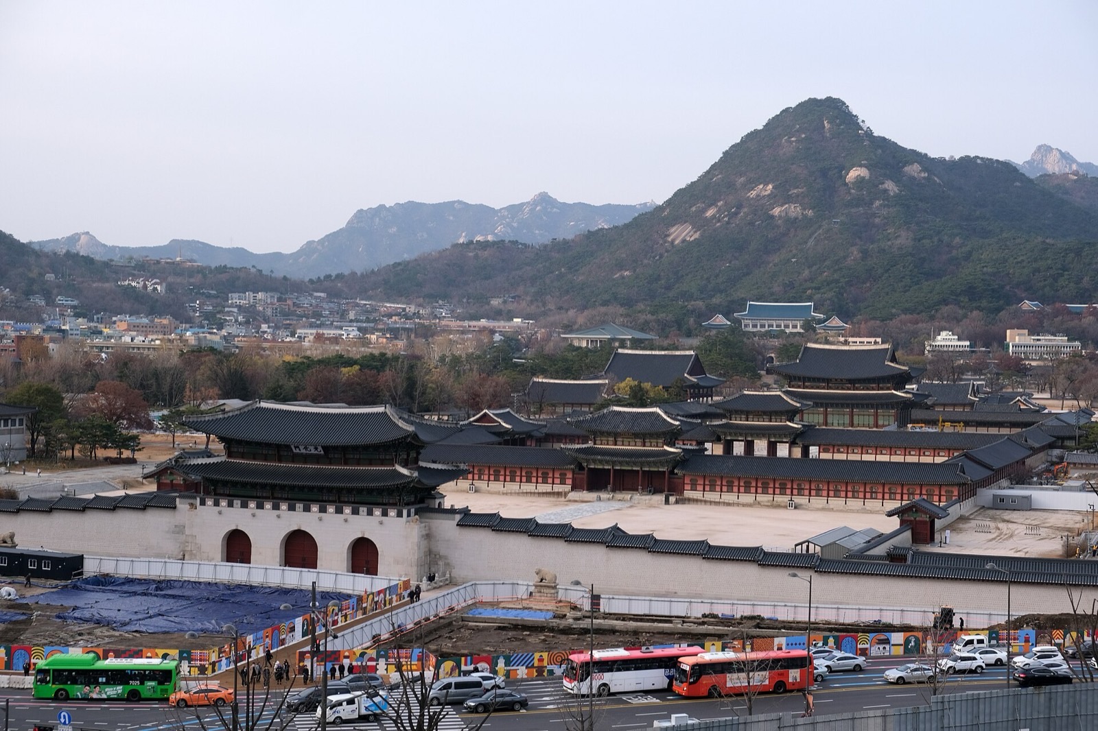 박물관 옥상에서 본 경복궁과 광화문